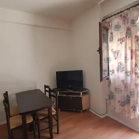 Apartment Klindi *