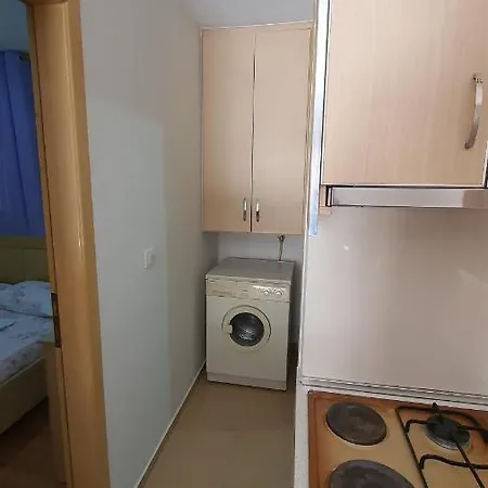 Apartment Klindi *
